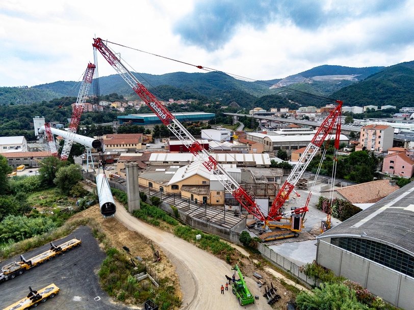 Demag CC 3800-1 crawler crane at the Vado Ligure power plant